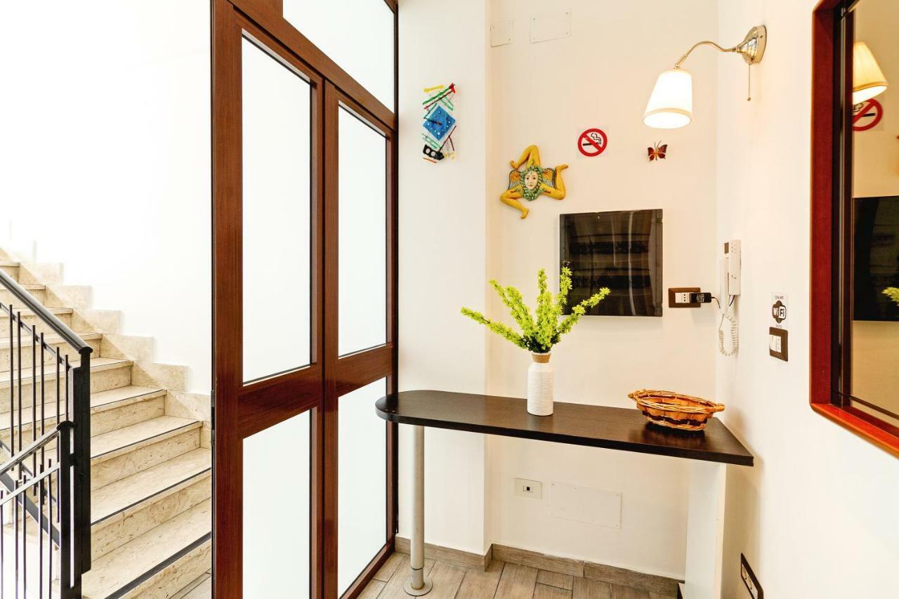 Seaview Terrace Sunny Apartment Giardini-Naxos Buitenkant foto